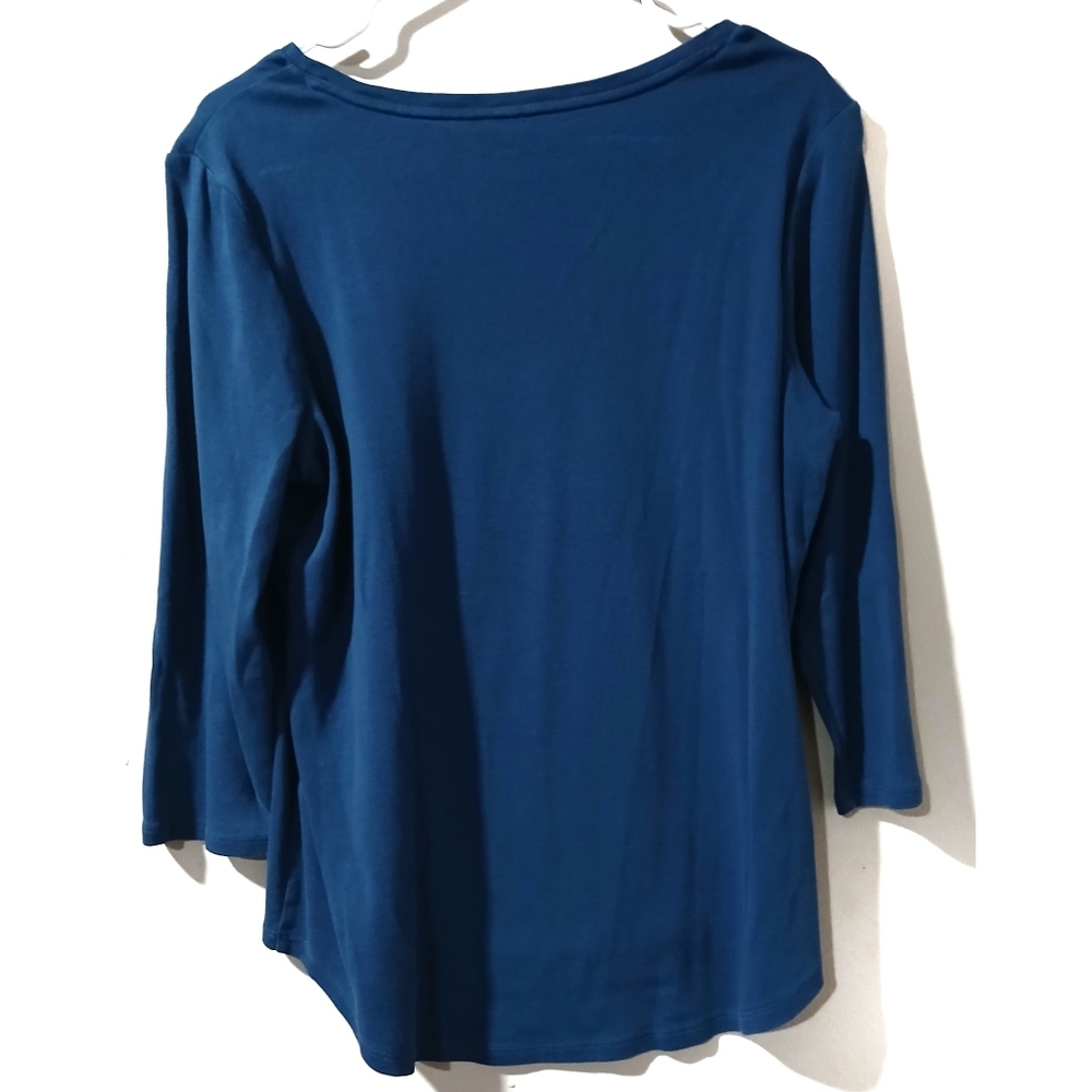 CHICO'S Navy 3/4 Ultimate Tee 2 L - Picture 2 of 3